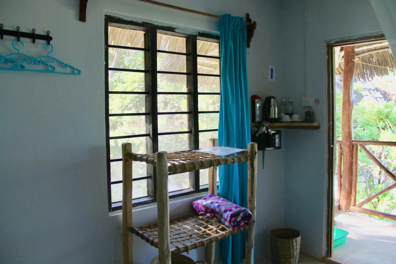 Garden Beach Bungalows جامبياني المظهر الخارجي الصورة