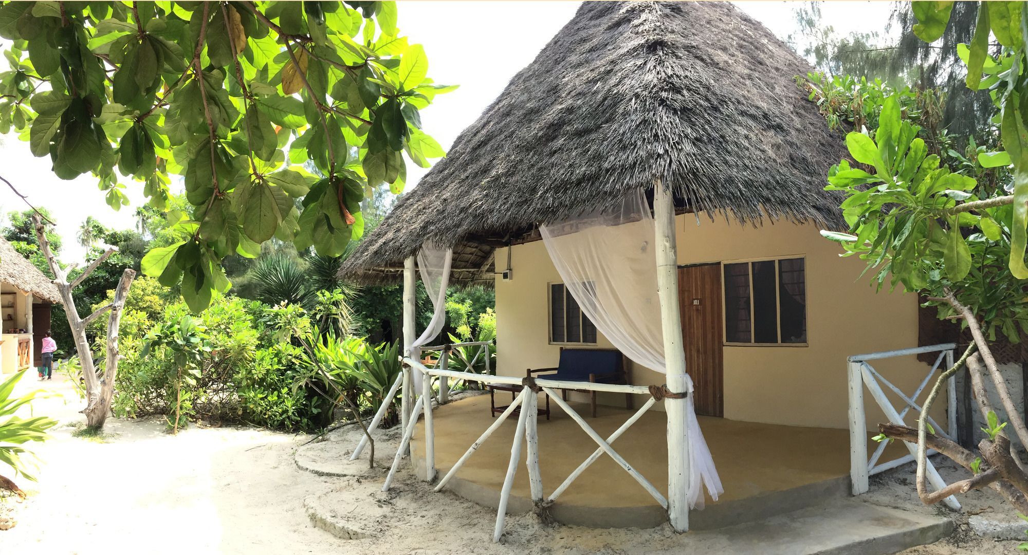 Garden Beach Bungalows جامبياني المظهر الخارجي الصورة